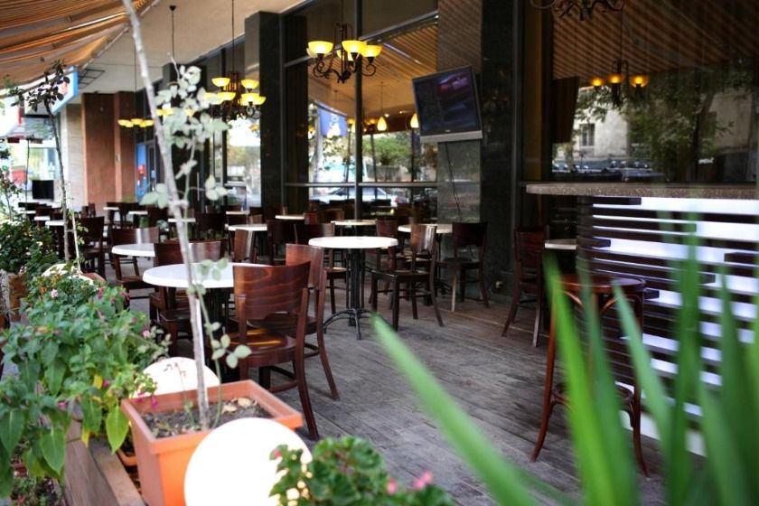 restaurant in hotel ani plaza yerevan