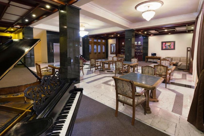 Restaurant in Ani Central Inn, Yerevan-2