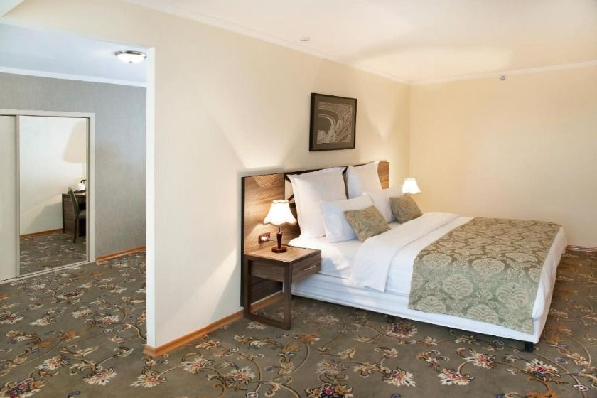 Junior Suite in hotel ani plaza yerevan