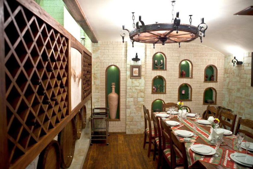 Restaurant in Shirak Hotel, Yerevan-2