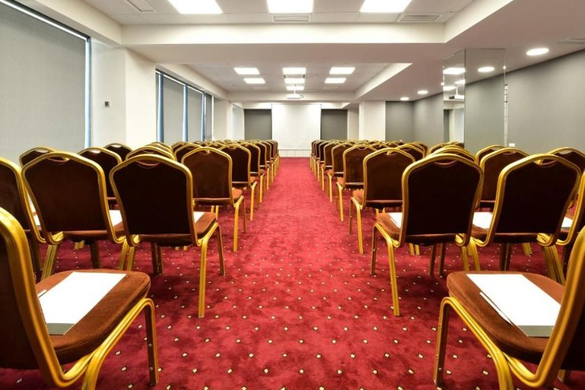Conference Room in Opera Suite Hotel Yerevan-3