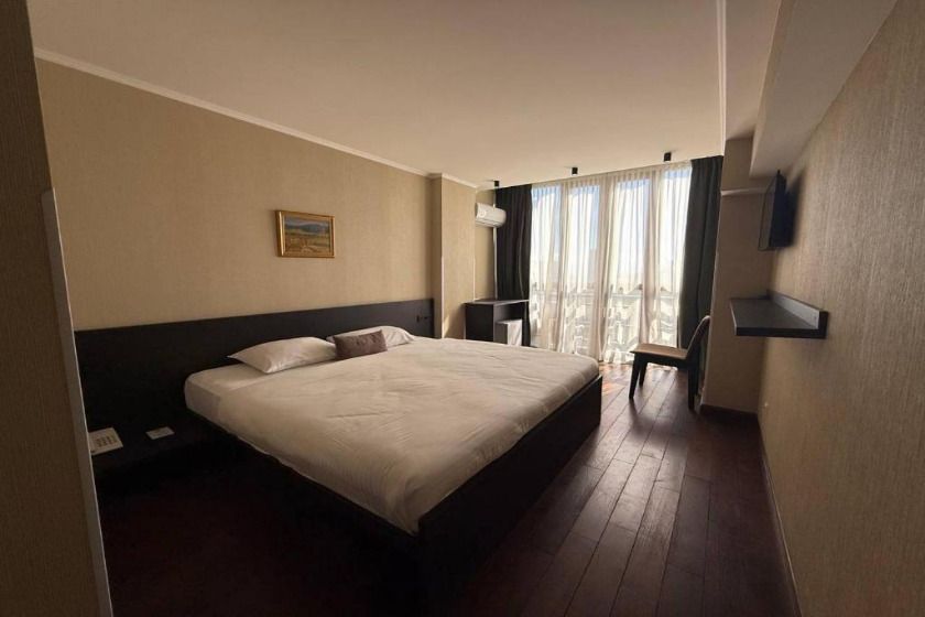 Budget Single Room in Shirak Hotel, Yerevan