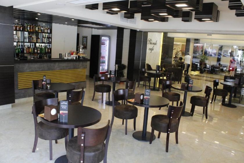 Restaurant in Shirak Hotel, Yerevan-4