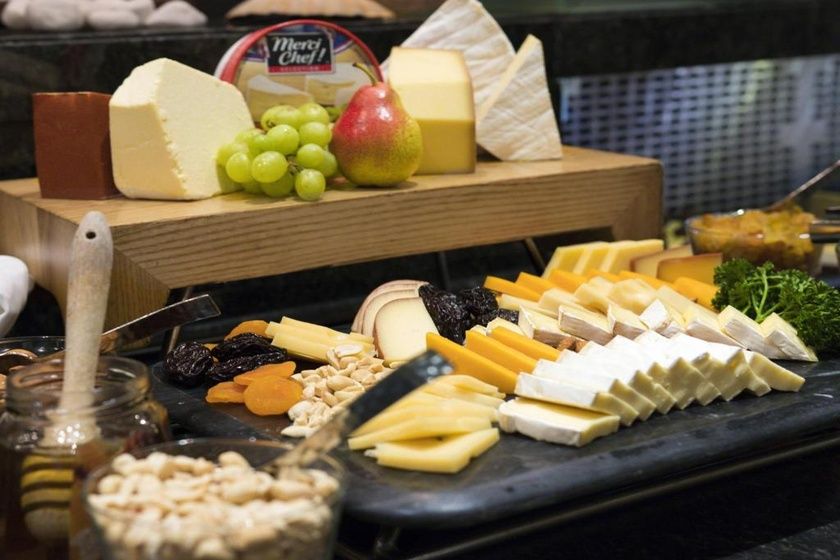 Food and Drink in Towers Rotana Hotel, Dubai 2