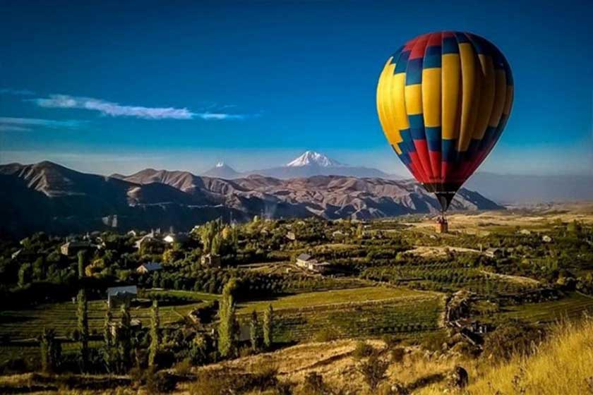 جشنواره بالون‌سواری ایروان (International Ballooning Festival)